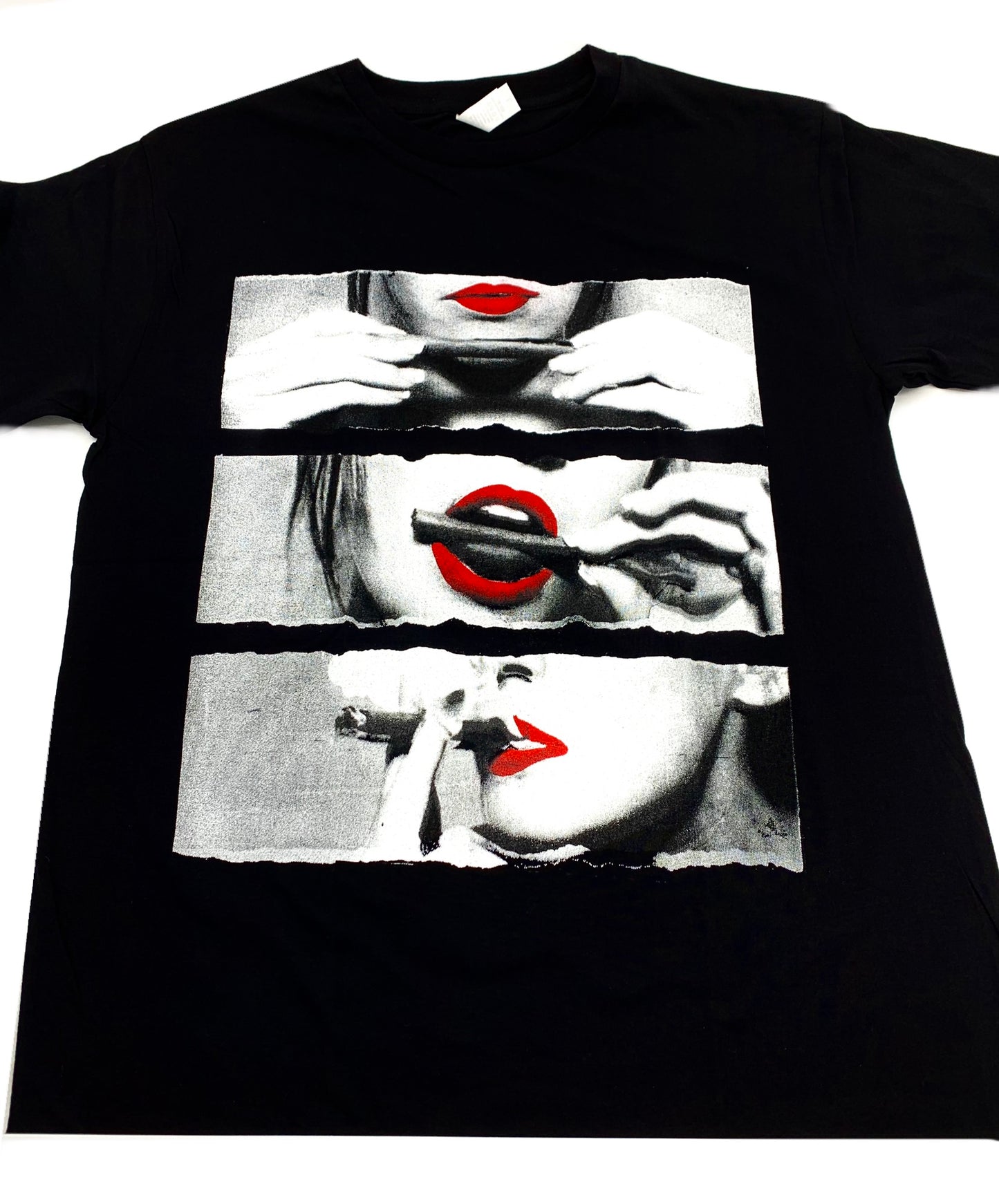 (12ct) Camisetas con labios rodantes $6.99 c/u